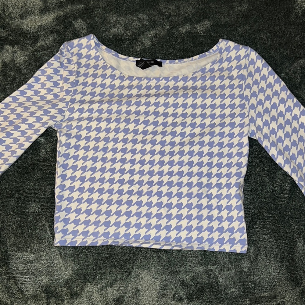 Classy long sleeve crop top